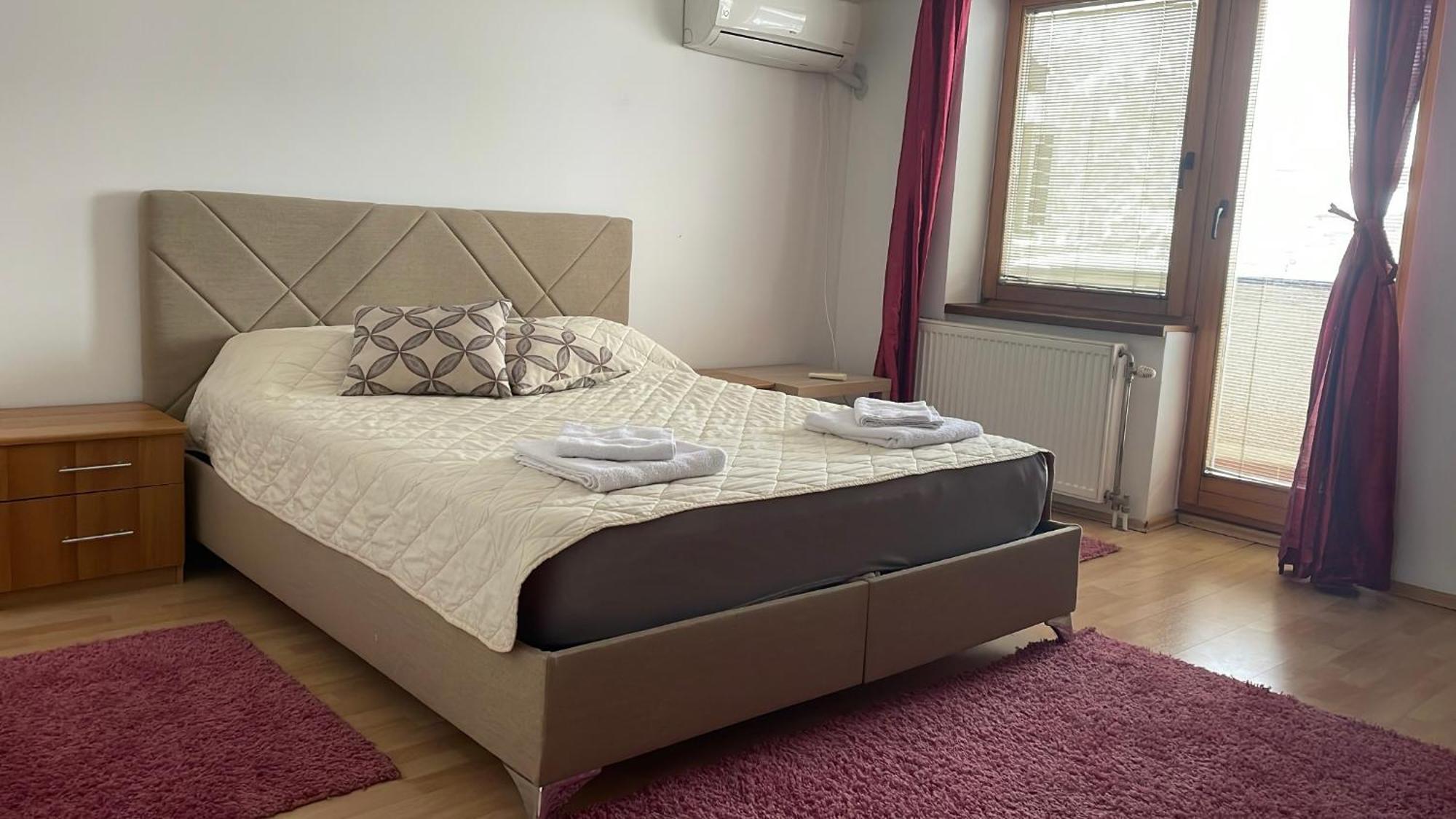 Bt Lux 2 Apartament